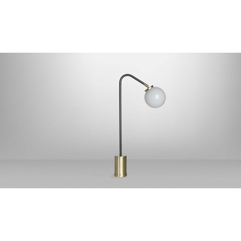 Array Desk Table Lamp