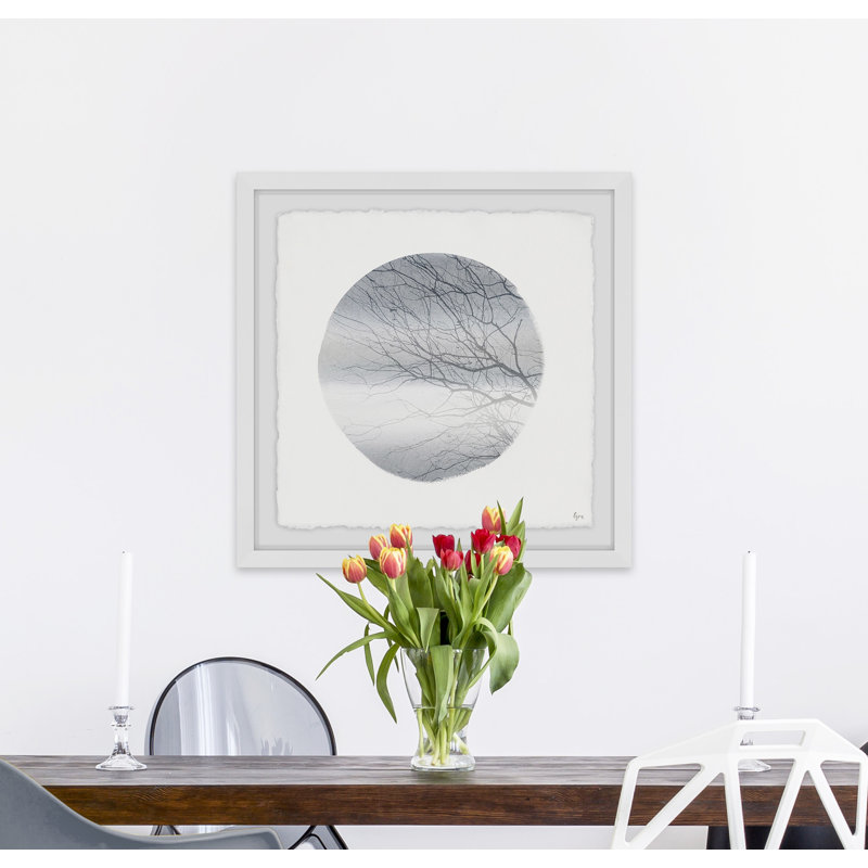 «Tree in the Dusk» par Eyre Tarney - reproduction de cadre photo, H 18 po x l 18 po x P 1,5 po