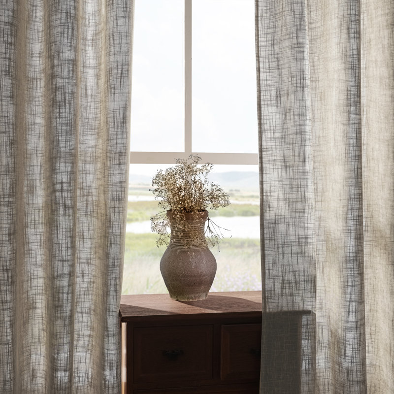 Paire de rideaux semi-transparents avec œillets Draycott, L 52 po x L 63 po, Polyester taupe