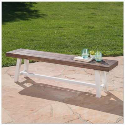 Banc de salle à manger rustique en bois d'acacia à finition sablée avec structure en métal durable, parfait pour une utilisation extérieure et intérieure.