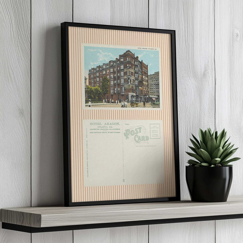 «Hotel Aragon Post card» par Deny Designs, reproduction d'art, 32 x 24, Noir, Impression encadrée