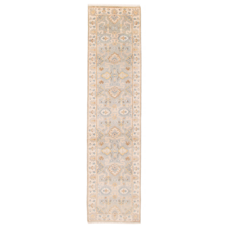 Tapis unique gris clair 2 pi 7 po x 10 pi Ahrianna