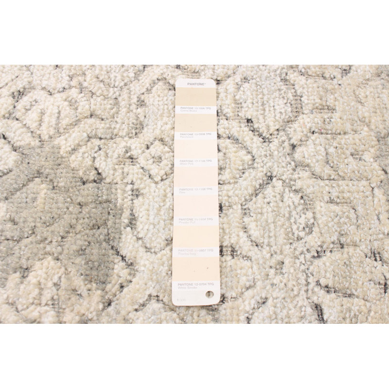Tapis ivoire Loreto 5 pi 0 po x 7 pi 7 po