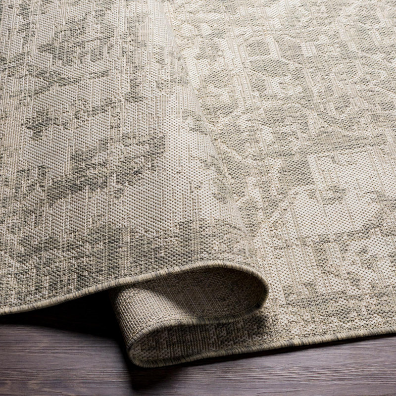 Tapis intérieur / extérieur gris Gaiwan, Ovale 7 pi 10 po x 10 pi