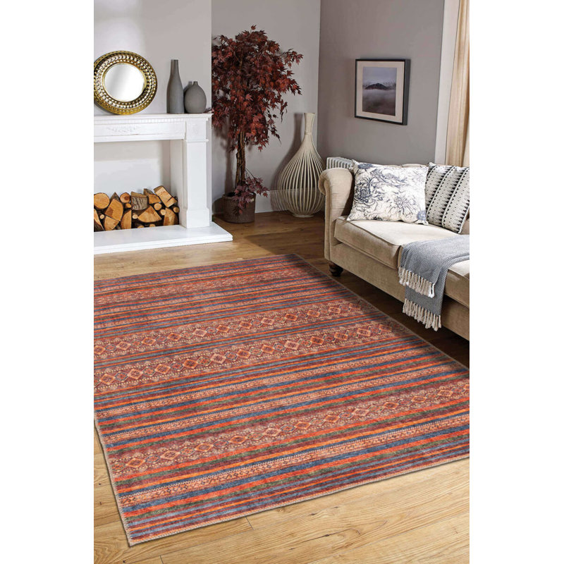 Tapis rouge Ottilie, Rectangle 4 pi 8 po x 6 pi 3 po