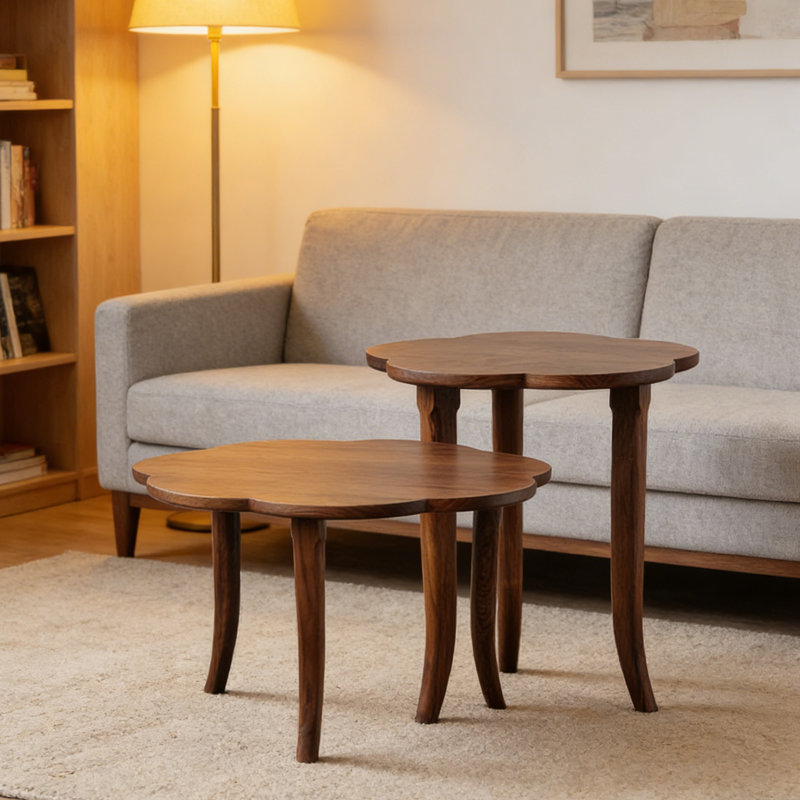 Ensemble de tables basses en noyer
