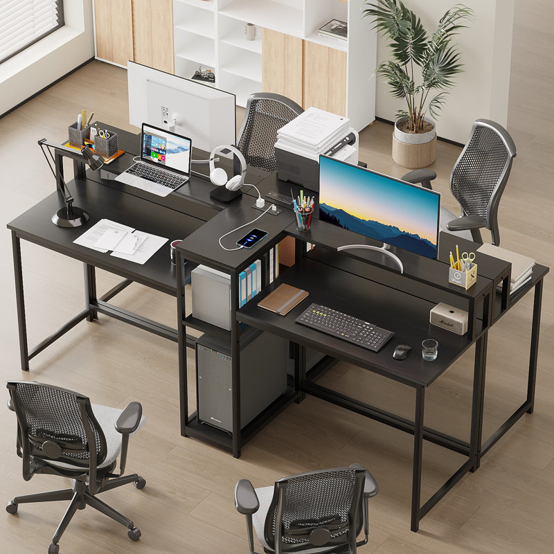 Double bureau d'ordinateur avec armoire de rangement centrale et tablettes supérieures - poste de travail pour adultes