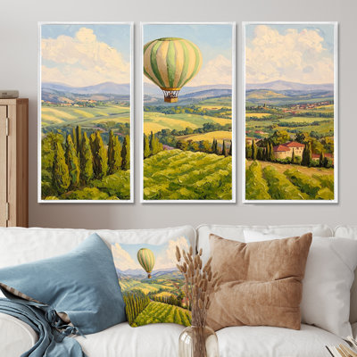 Montgolfière au-dessus de la vallée en Italie II - montgolfière, ensemble d'art mural