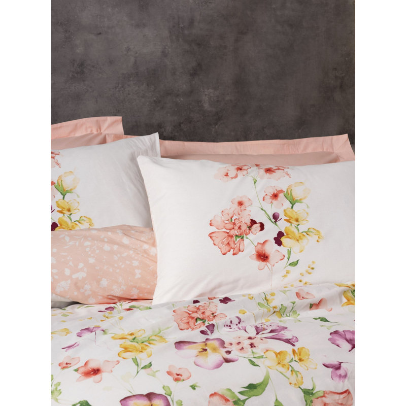 Luxury Ranforce Super King Quilt Cover Set, Salmon & White, 102.4 x 86.6 inches | 100% Cotton, 145 Thread Count, Button Closure | Machine Washable, Soft & Breathable, Perfect for Elegant Bedroom Décor