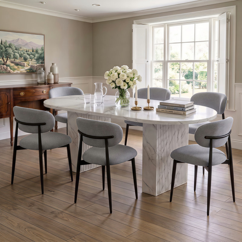 Ensemble de salle à manger moderne de 7 pièces de 62,9 po avec table et chaises rembourrées en faux marbre, Gris