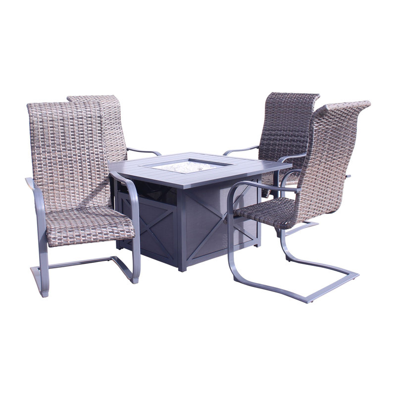 Ensemble de foyer carré gris foncé 5 pièces Courtyard Casual Santa Fe avec 1 foyer et 4 chaises à ressorts en osier