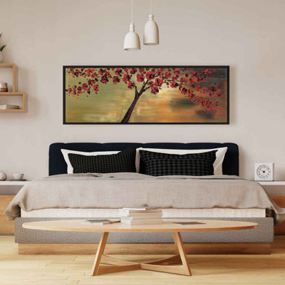 Fleurs rouges sur toile | Décoration murale brune encadrée