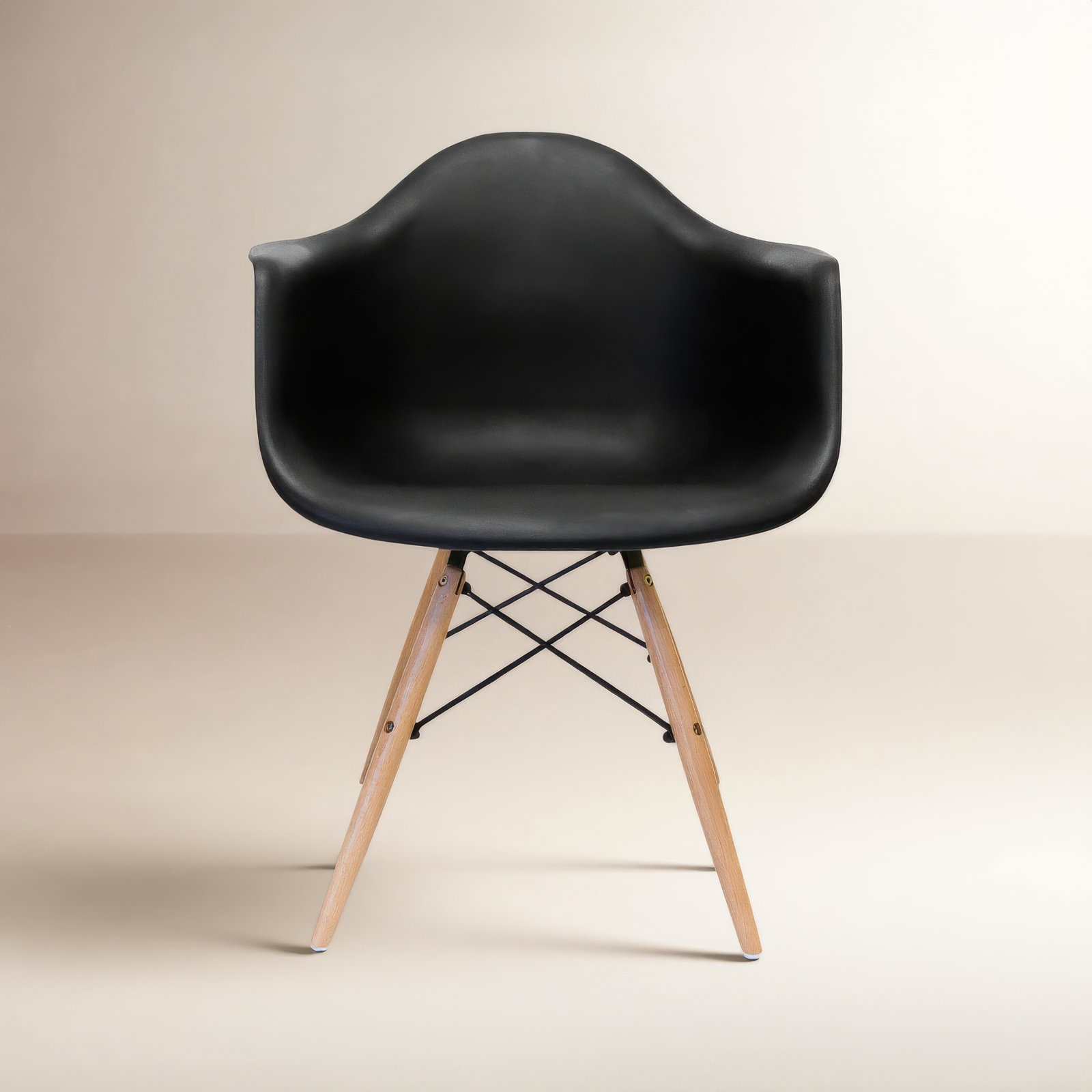 Jordan Armchair, Black/Natural