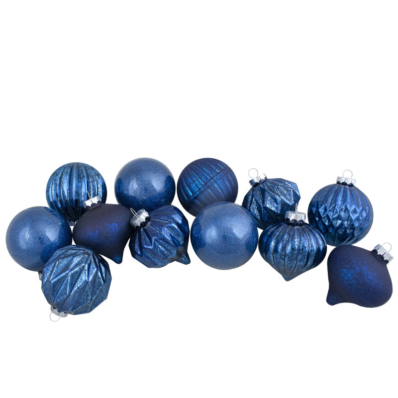 Ornement de Noël bleu avec faîteau bleu et boule de verre