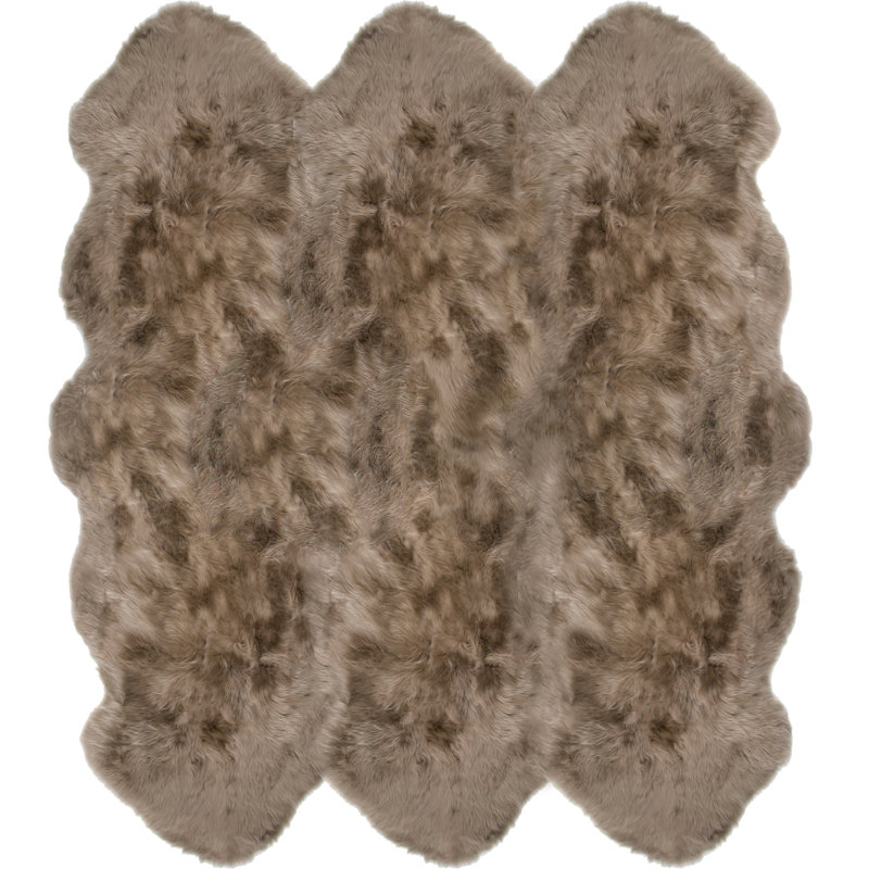 Chanden Sheepskin Indoor Rug, Sexto 6' x 6'