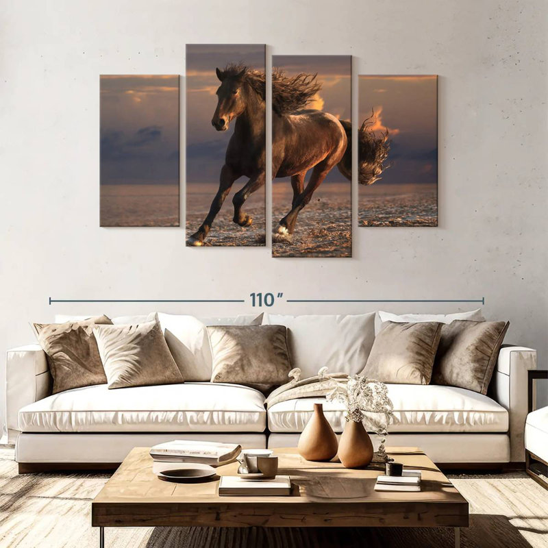 Sandy Beach Horse, H 54 po x l 84 po