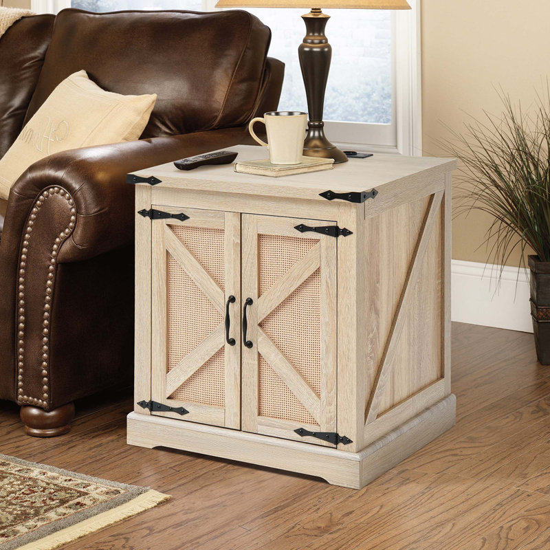 Table basse en rotin Farmhouse avec prises intégrées et rangement surélevé
