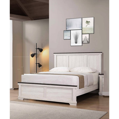 Grand lit de style rustique en blanc antique et brun, meubles de chambre à coucher avec tête de lit facile à nettoyer et pieds de lattes inclus