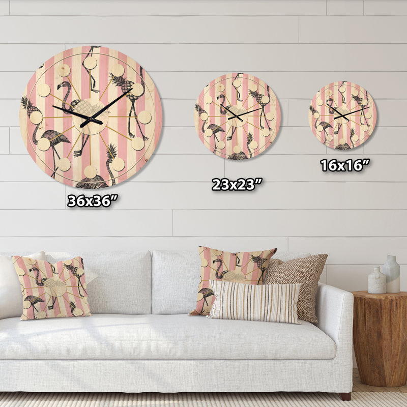 Flamant rose sur horloge murale Mid-Century, Moyen