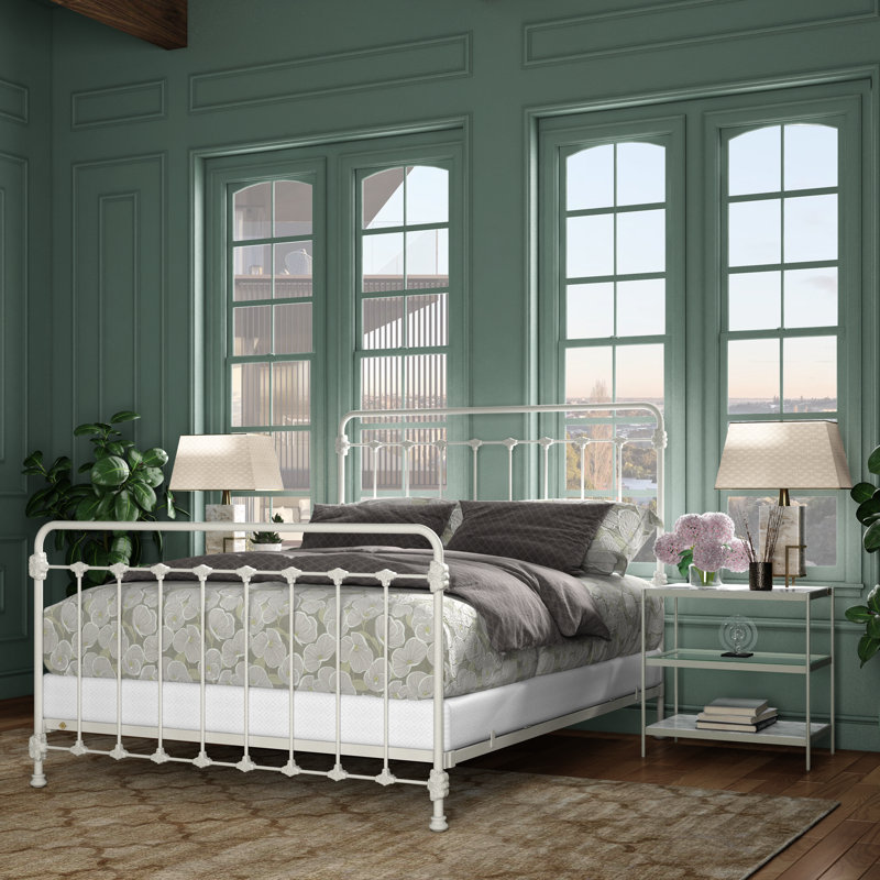 160 Picket Fence Bed | Complete Standard, California King, Matte White
