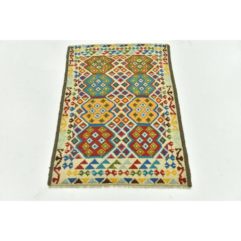 Tapis ivoire Oliveri