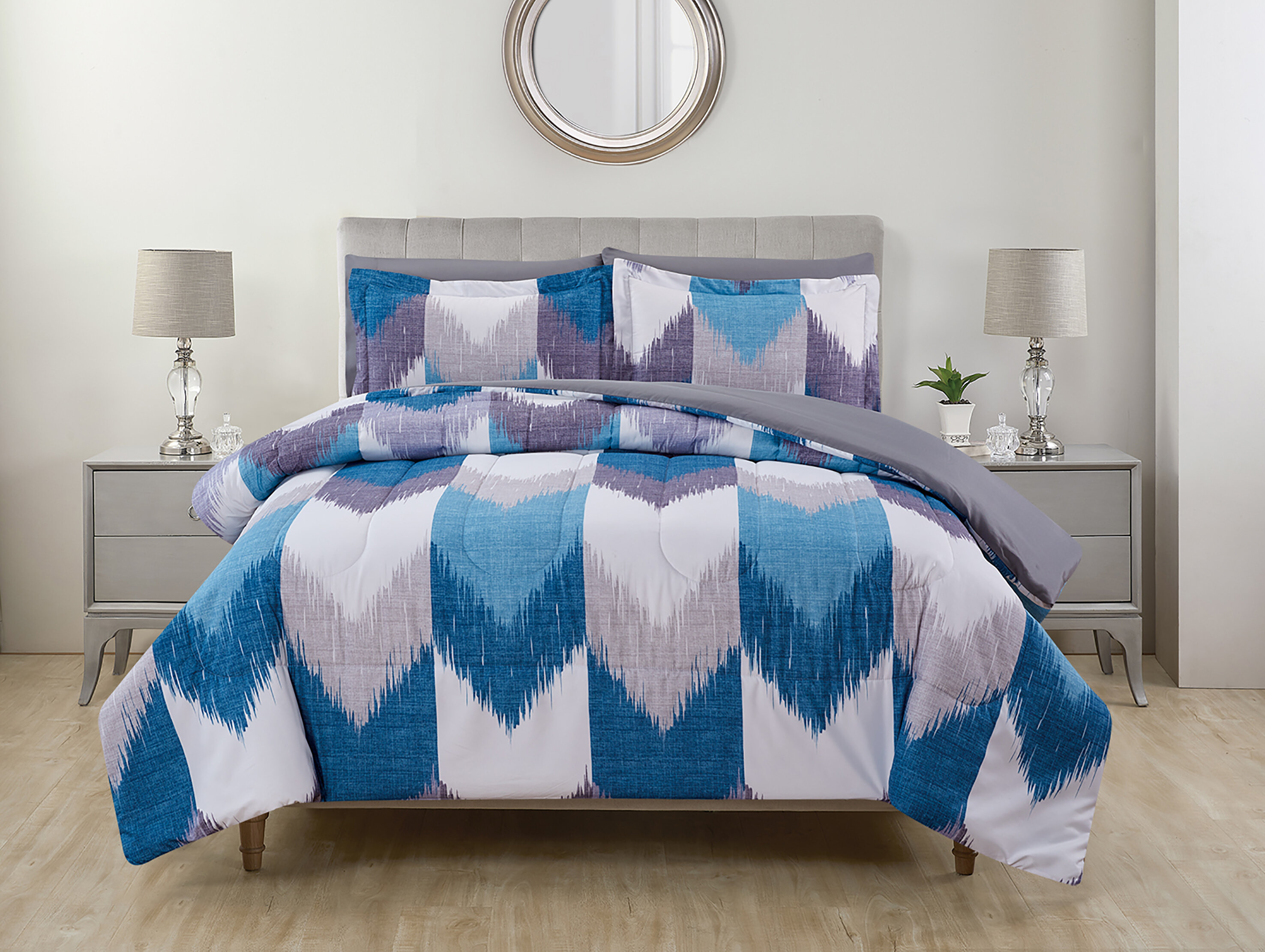 Lawrence Reversible Comforter Set