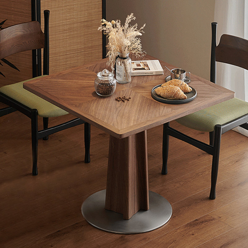 Table de salle à manger carrée en bois manufacturé de couleur châtaignier, H 29,53 po x L 31,5 po x l 31,5 po