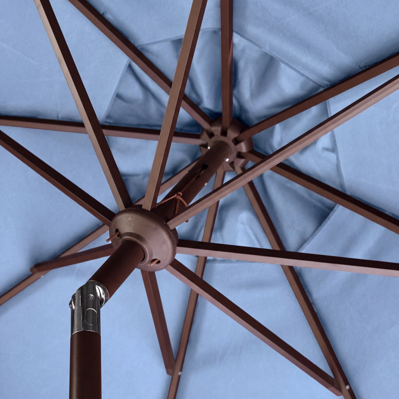 Parasol de marché 8,4 pi Pedrick, Bleu pastel / Blanc