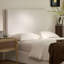 Lit tapissier avec tête de lit pour la chambre à coucher-1496205321