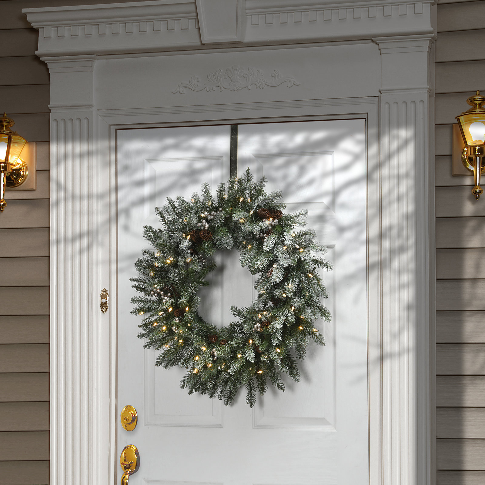 Frosted Spruce Pre-Lit Wreath, 30"