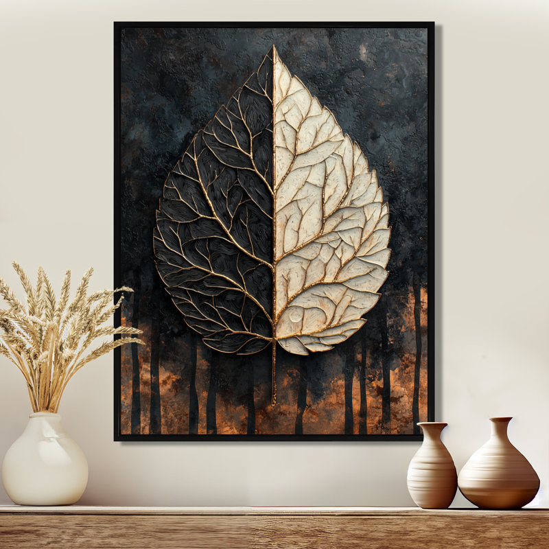 «Modern Modern Leaves Dark Symetry Of Winter II» - art mural feuilles, H 32 po x l 16 po, Noir