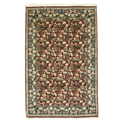 Tapis traditionnel en laine noué à la main Delicate