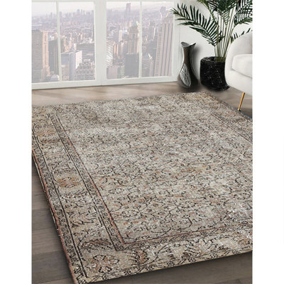 Tapis contemporain brun clair