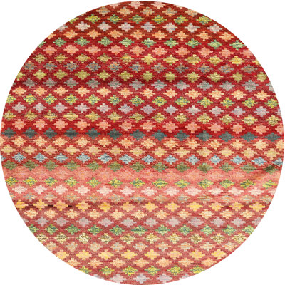 Tapis rouge à motif géométrique