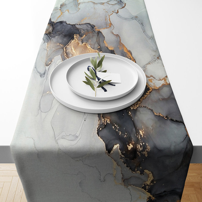 Kersten Table Runner