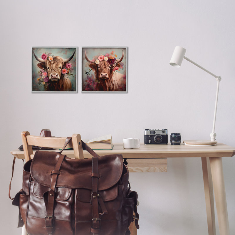 Highland Cow Field Flower Crown, ensemble de 2 giclées par Irena Orlov, Estampe numérique Farmhouse, H 12 po x l 12 po