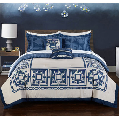 Athena Modern & Contemporary Polyester Floral Comforter