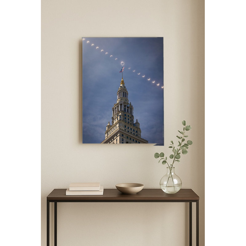 Éclipse solaire diurne à Cleveland — Portrait en métal, 14" H x 11" W