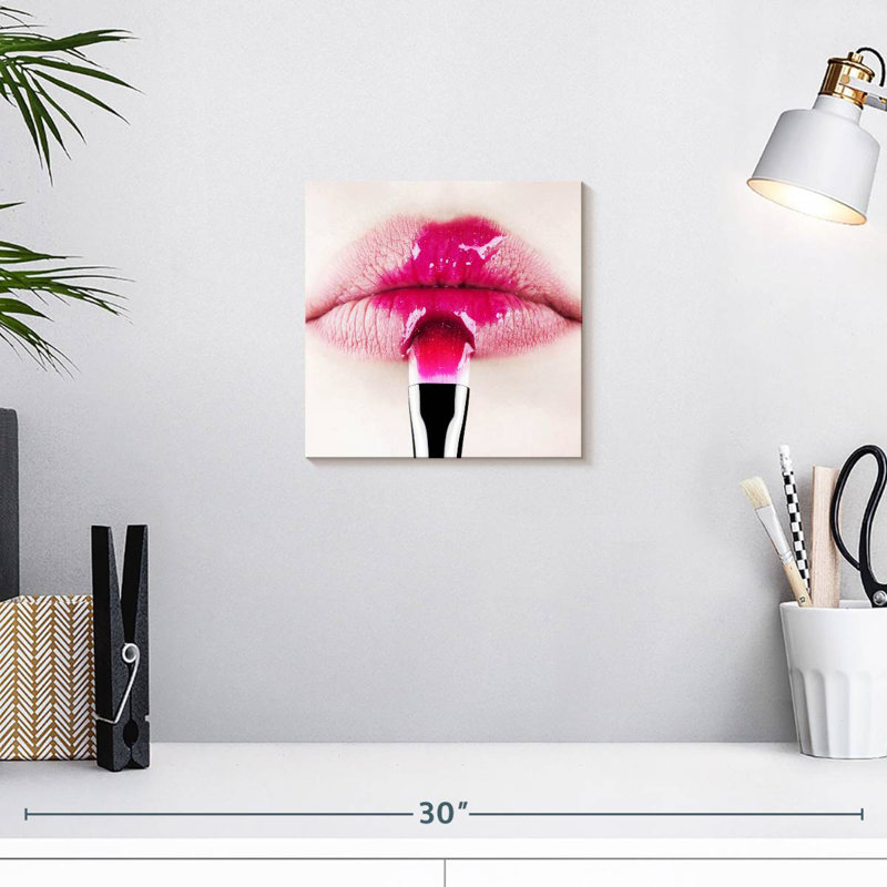 Shuttleworth Pink Glossy Lips, 10" H x 10" W