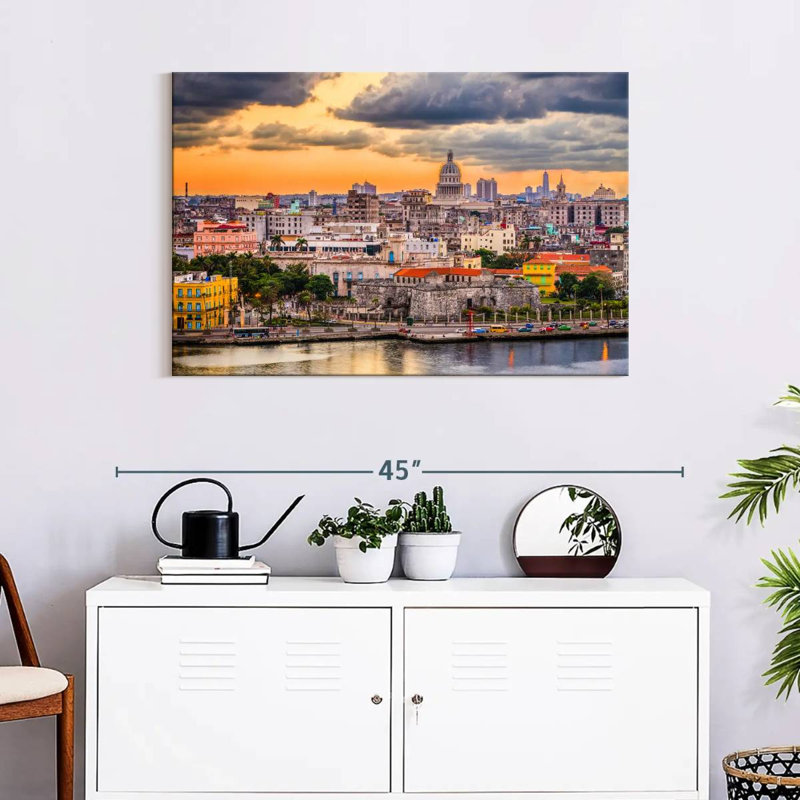 Sireci Havana Skyline, 24" H x 36" W