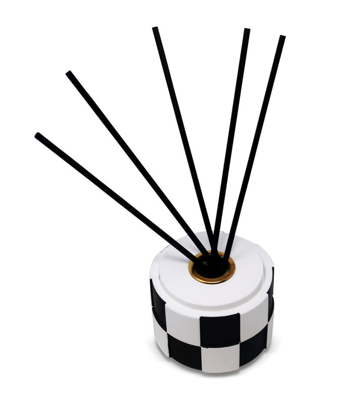 Black and White Checked Reed Diffuser