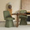 Chaise pivotante rembourrée en tissu