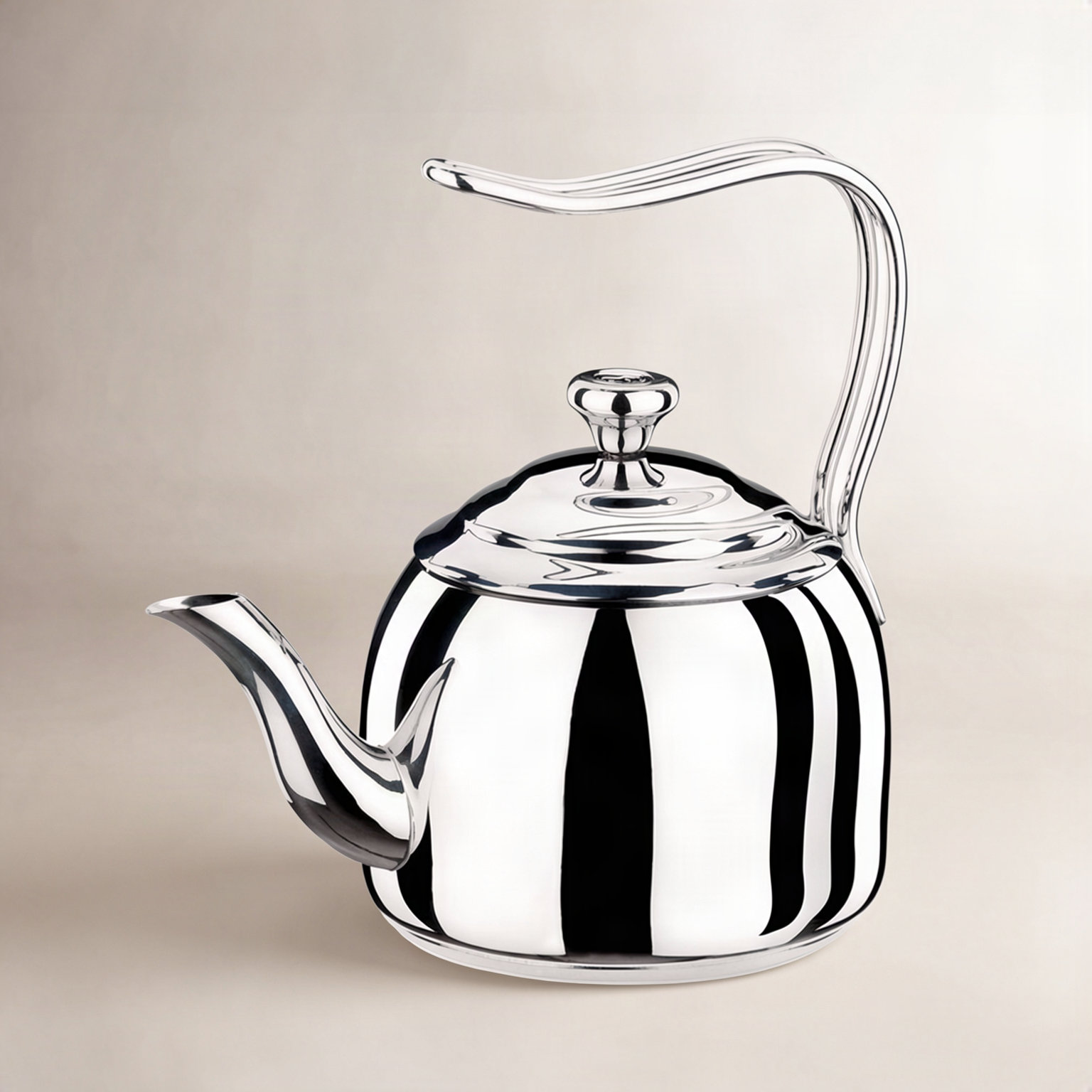 Chicago Gooseneck Stovetop Kettle, 3.5