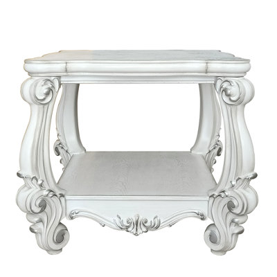 Table de bout Bone White, Perspectives traditionnelles, forme rectangulaire, tablette inférieure pour le rangement, floral - quatre pieds, espace de vie principal, fabriqué en bois et en résine, table de 26,5 po de hauteur, 31,5 de largeur de profondeur