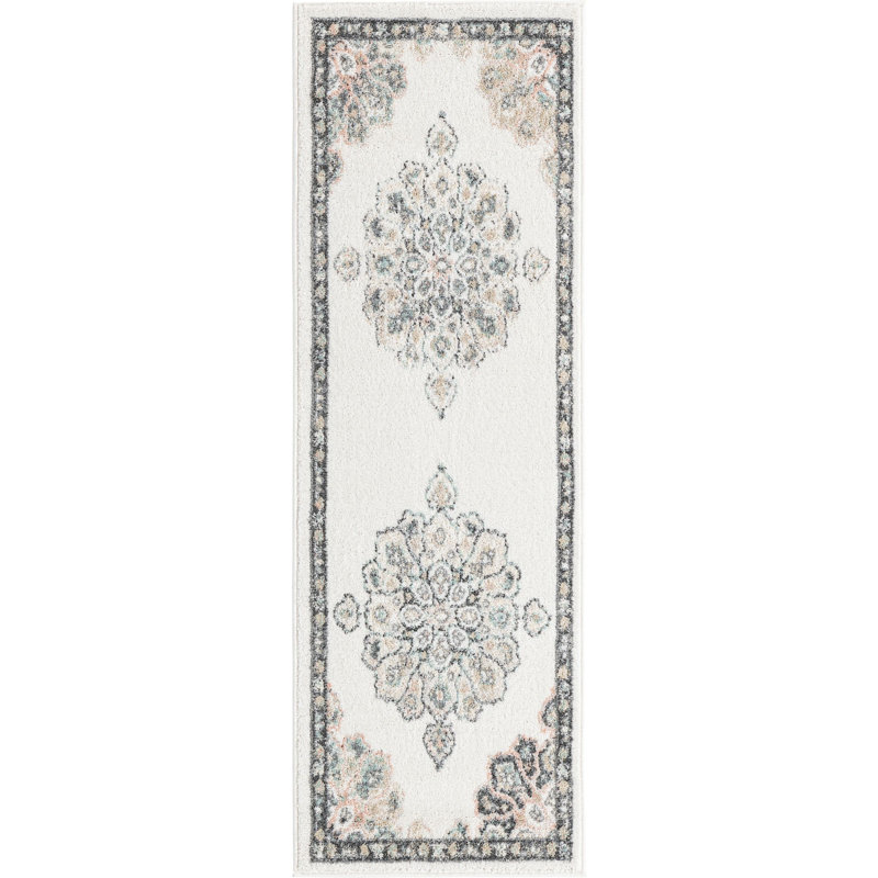 Makay Oriental Indoor Rug, Runner 2' x 6'