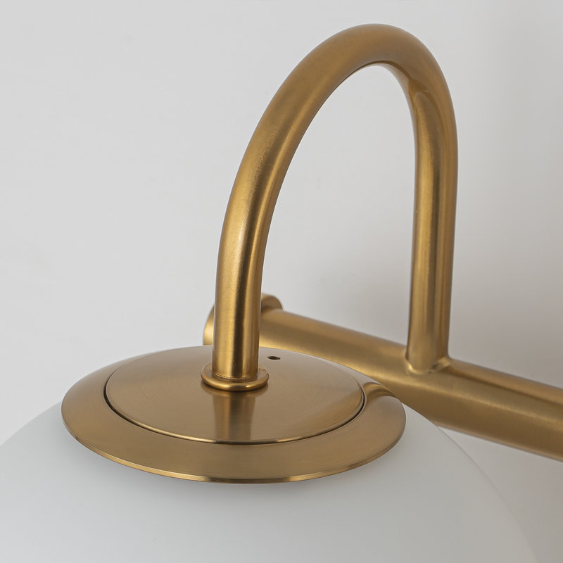 Éclairage pour meuble-lavabo Kaynen, Quatre lumières, Doré