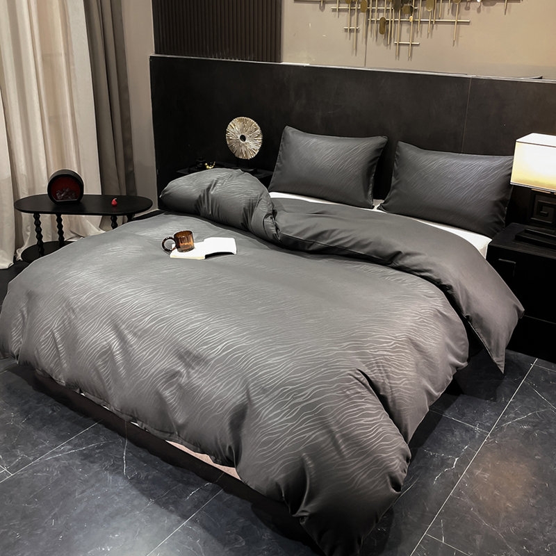 Literie Orylavena en microfibre à rayures satinées grises avec 2 taies d'oreiller, format grand lit, 3 pièces (garnitures non comprises)
