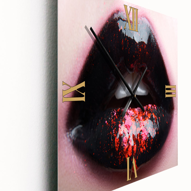 Plump Woman Lips with Black and Pink - Horloge murale moderne, Grand