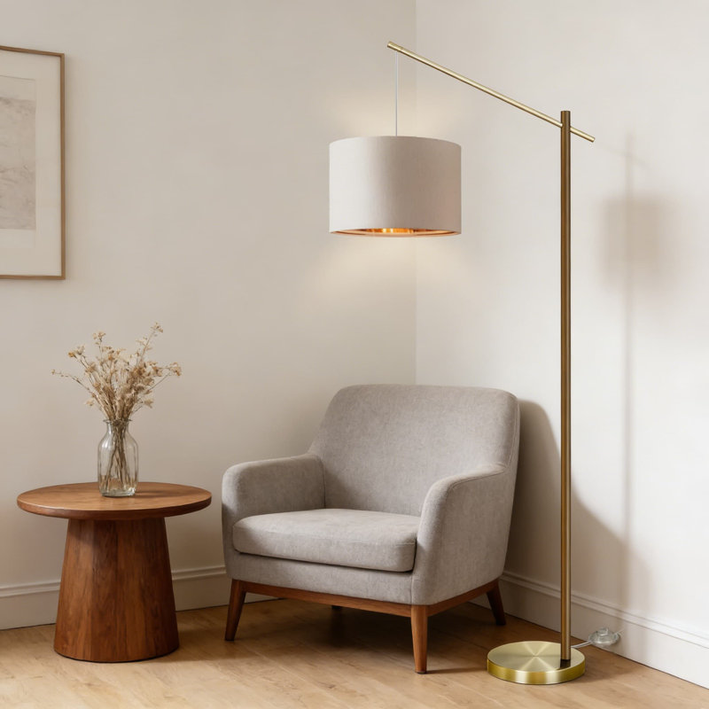 Lampe sur pied moderne avec interrupteur au pied à intensité variable, lampe sur pied réglable de 68 pouces avec abat-jour en tissu blanc pour le salon, la chambre à coucher et la lampe de lecture de bureau