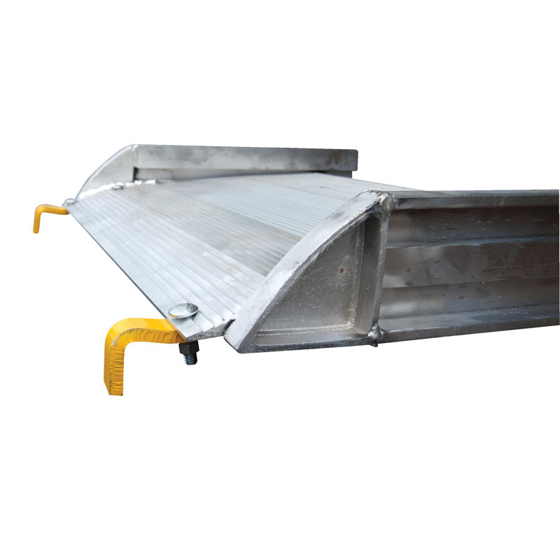 Rampe de vestil, H 5,88 po x l 28 po x P 87,32 po